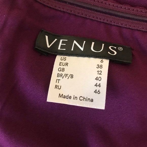 Venus Off Shoulder Dress - Picture 5 of 6